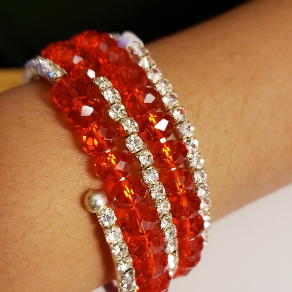 Multi Layer Red Beaded Memory Wire Bangle Bracelet - Picture 4 of 7